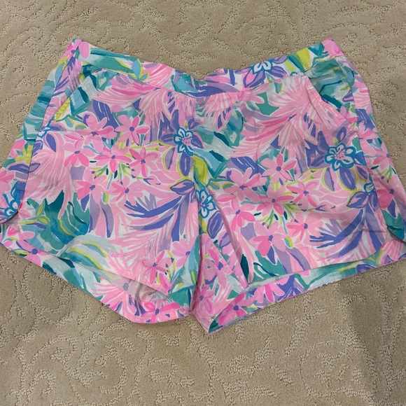 Lilly Pulitzer Pants - Lilly Pulitzer Ocean View Board Shorts It Was All a Dream